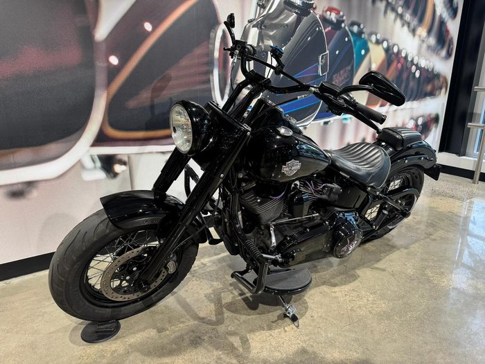 2017 Harley-Davidson Softail Slim S (FLSS) Softail Black