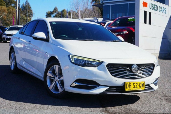 2020 Holden Commodore LT