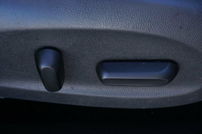 2020 Holden Commodore LT