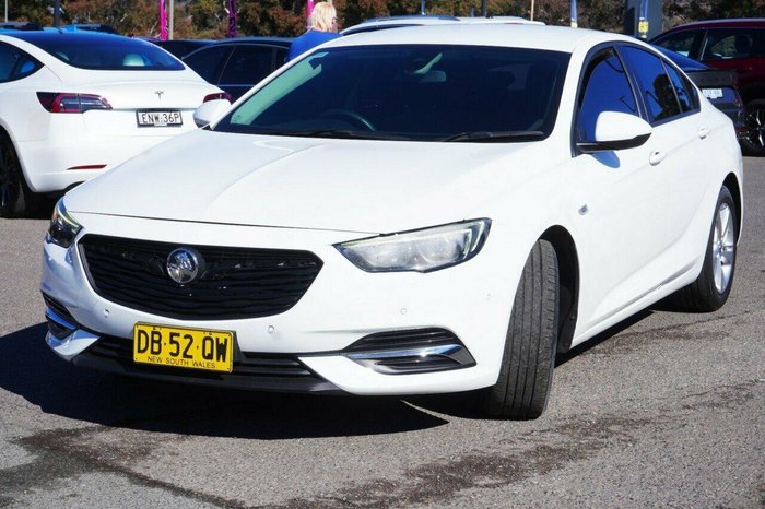 2020 Holden Commodore LT
