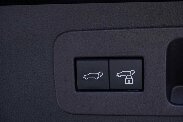 2023 Toyota Landcruiser GR Sport