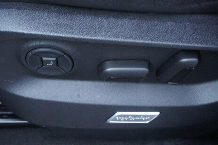 2019 Volkswagen Touareg 190TDI Launch Edition