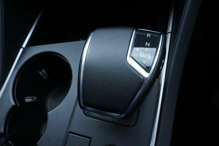 2019 Volkswagen Touareg 190TDI Launch Edition