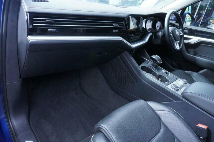 2019 Volkswagen Touareg 190TDI Launch Edition