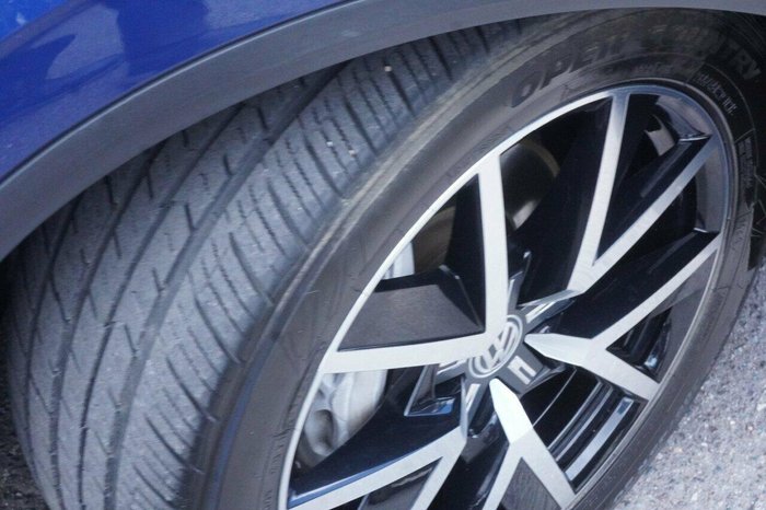 2019 Volkswagen Touareg 190TDI Launch Edition