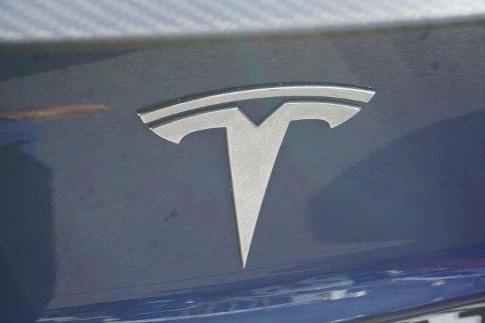 2019 Tesla Model 3 Performance