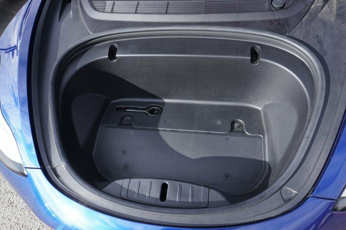 2019 Tesla Model 3 Performance