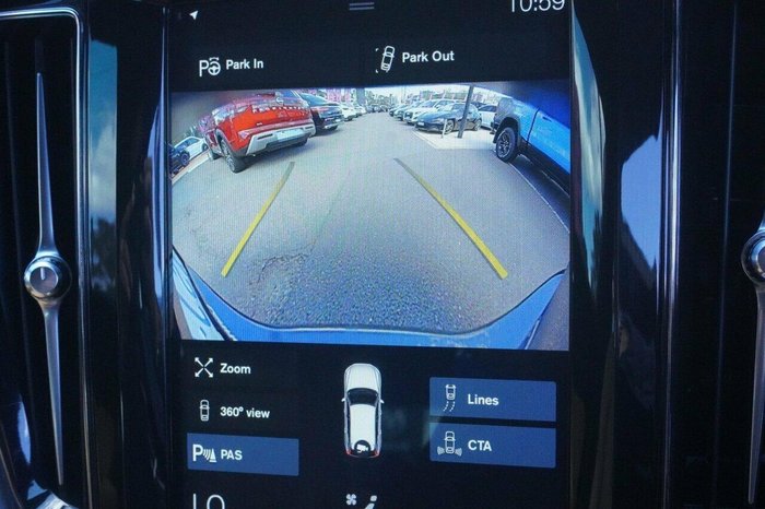 2018 Volvo XC60 D4 Momentum