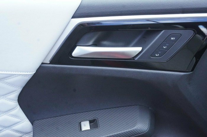 2023 Mitsubishi Outlander Exceed