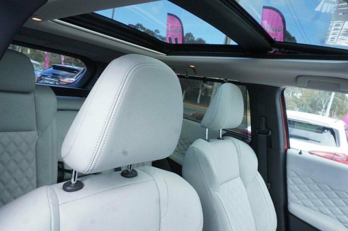 2023 Mitsubishi Outlander Exceed