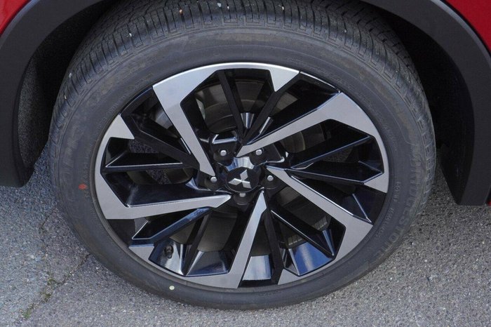 2023 Mitsubishi Outlander Exceed