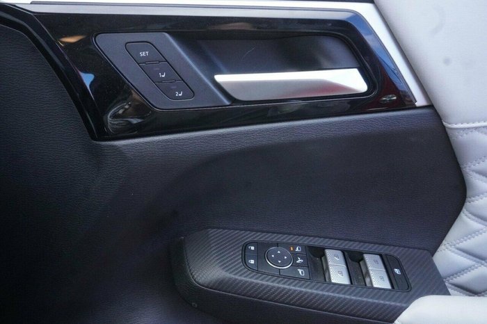 2023 Mitsubishi Outlander Exceed