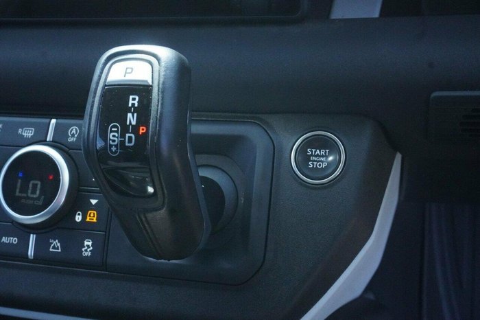 2023 Land Rover Defender 90 D250 S