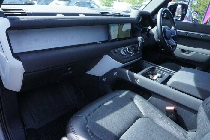 2023 Land Rover Defender 90 D250 S