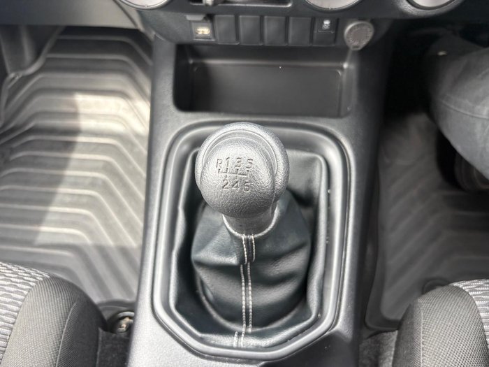 2024 Toyota Hilux Workmate