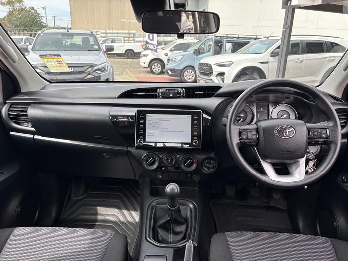 2024 Toyota Hilux Workmate