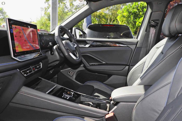 2025 Volkswagen Tiguan 195TSI R-Line