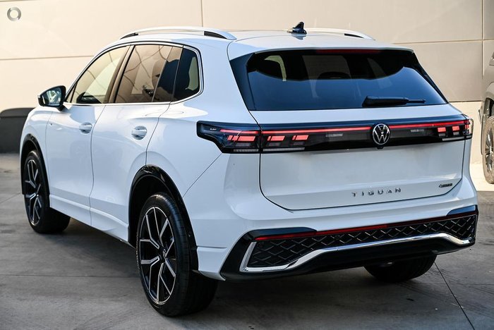 2025 Volkswagen Tiguan 195TSI R-Line