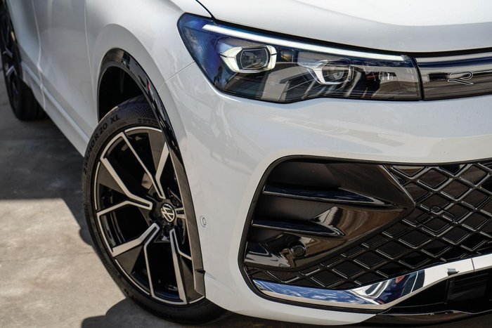 2025 Volkswagen Tiguan 195TSI R-Line