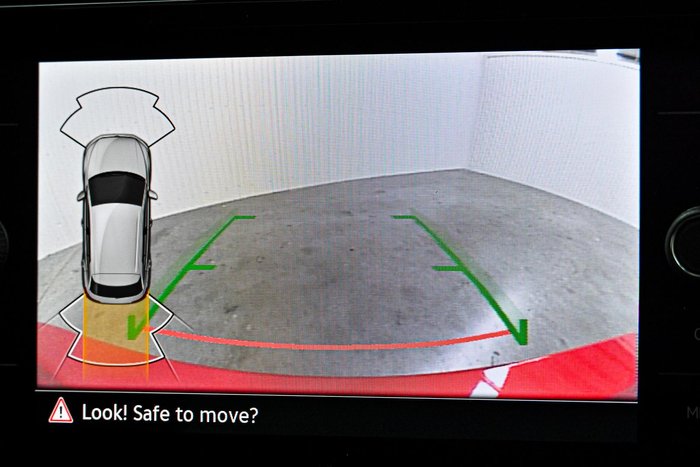 2025 Volkswagen T-Roc 140TSI R-Line