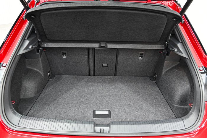 2025 Volkswagen T-Roc 140TSI R-Line