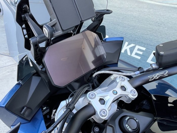 2025 BMW Motorrad S 1000 XR Blue