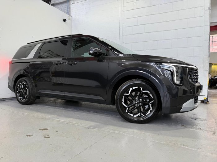 2025 Kia Carnival Sport+