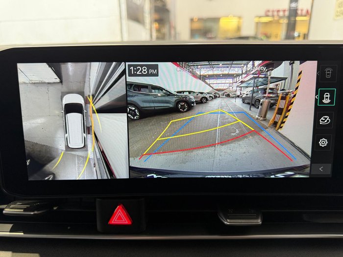 2025 Kia Carnival Sport+