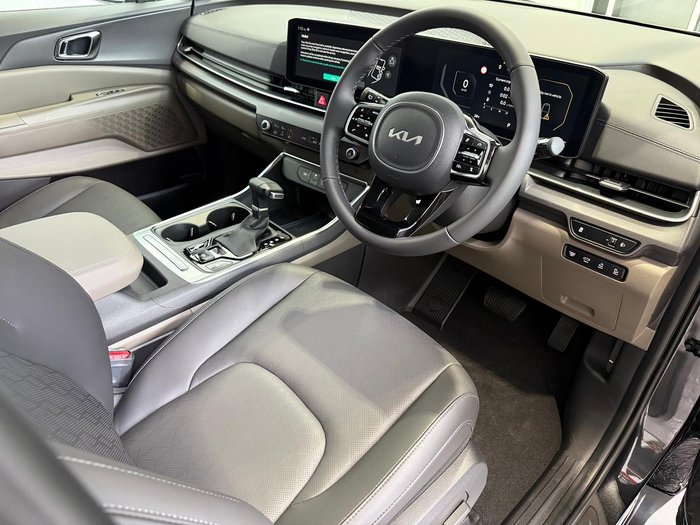 2025 Kia Carnival Sport+