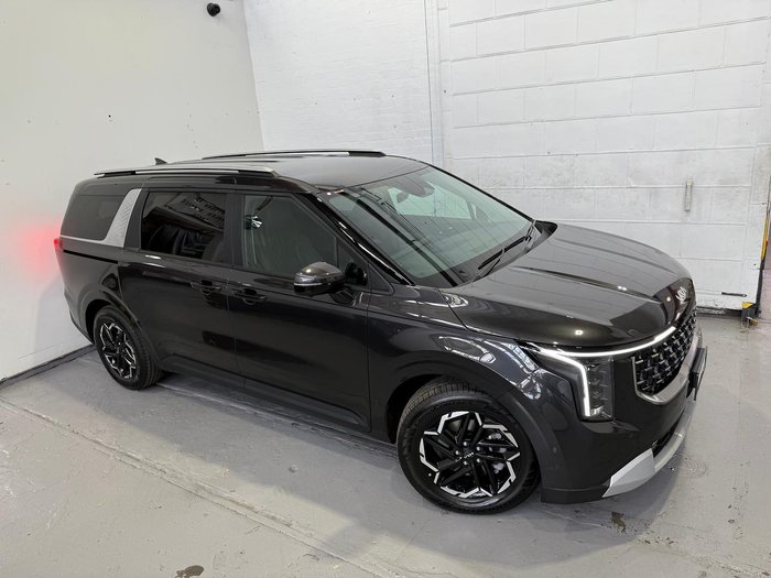 2025 Kia Carnival Sport+