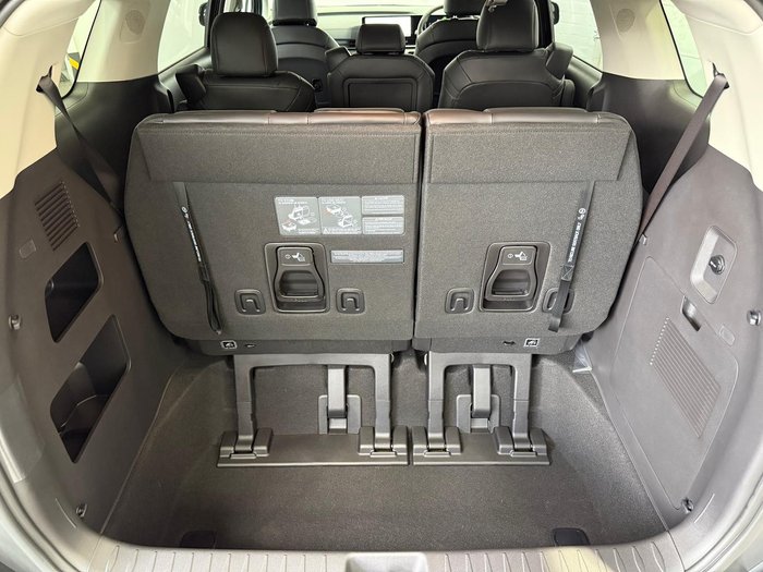 2025 Kia Carnival Sport+