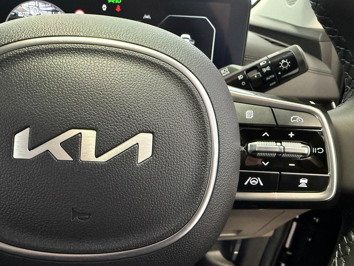 2025 Kia Carnival Sport+