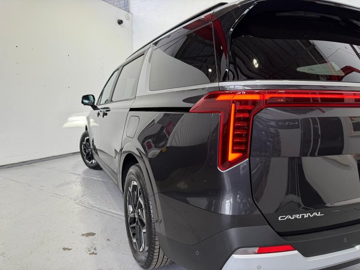 2025 Kia Carnival Sport+
