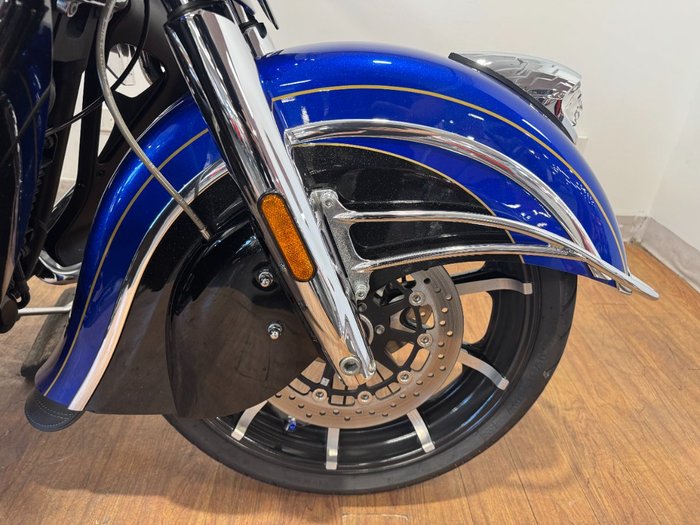 2018 Indian ROADMASTER ELITE Cobalt Candy/Black24k Gold Tri