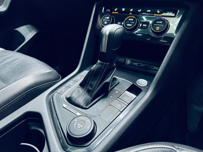 2020 Volkswagen Tiguan 162TSI Highline Allspace 5N MY20 Four Wheel Drive Pyrite Silver