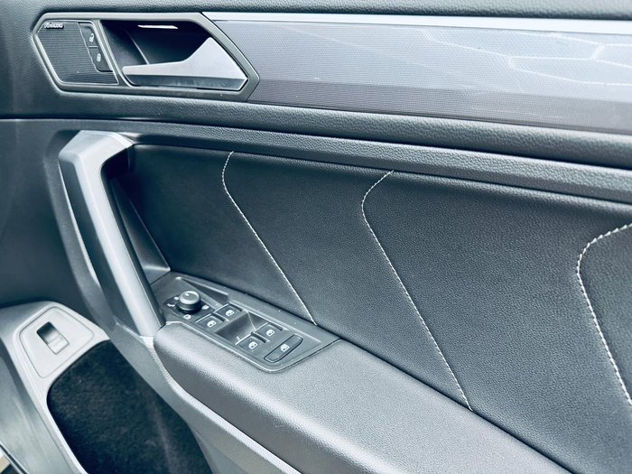 2020 Volkswagen Tiguan 162TSI Highline Allspace 5N MY20 Four Wheel Drive Pyrite Silver