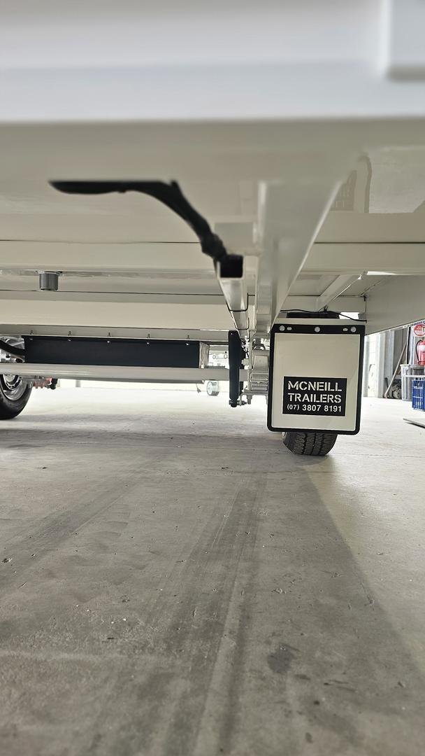 2025 McNeill 8 Berth Dog Trailer