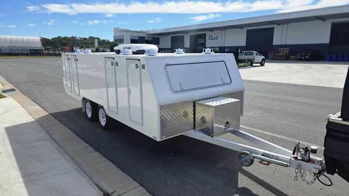 2026 McNeill 8 Berth Dog Trailer