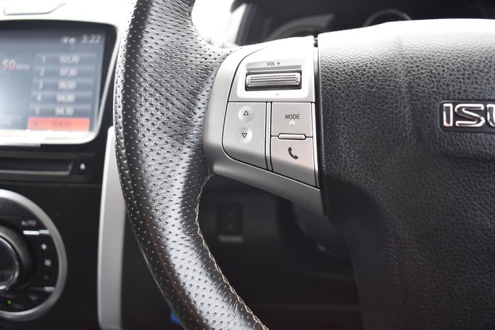 2017 Isuzu MU-X LS-U