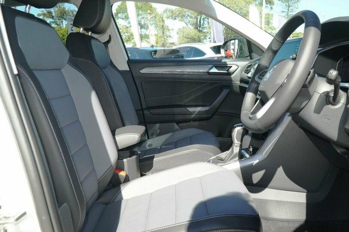 2025 Volkswagen T-Roc 110TSI Style