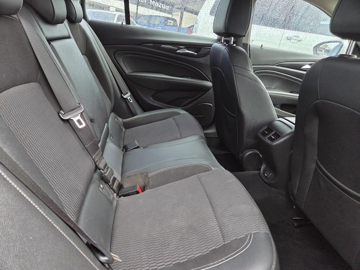 2018 Holden Commodore RS