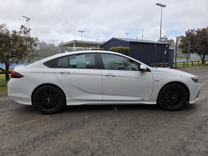 2018 Holden Commodore RS
