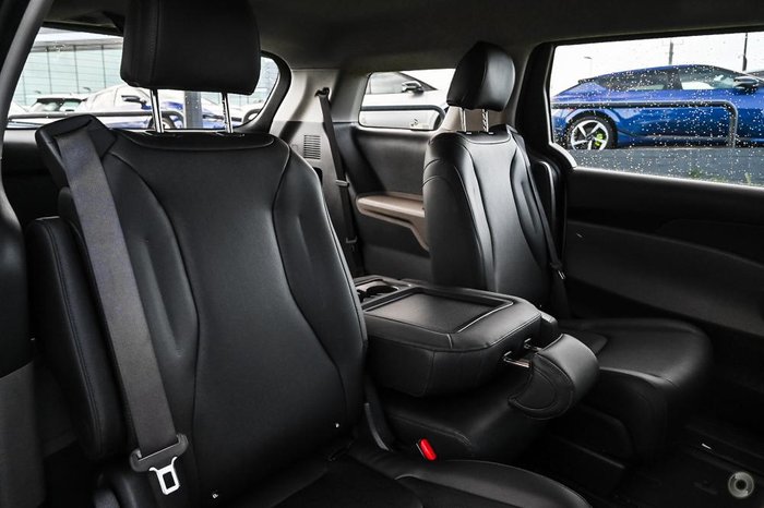 2025 Kia Carnival Sport KA4 PE MY26 Ceramic Grey