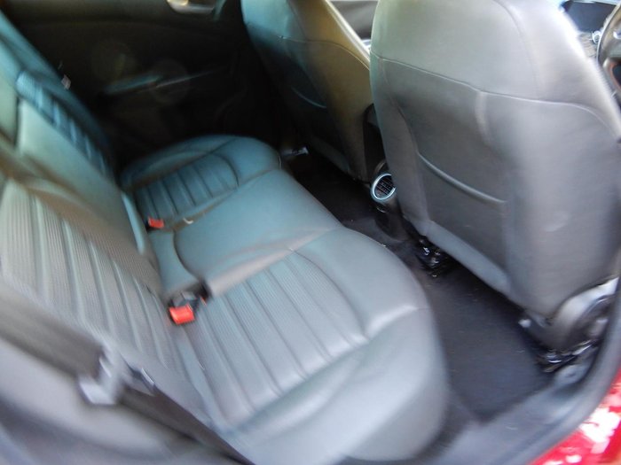 2015 Alfa Romeo Giulietta Distinctive Series 1 Alfa Red