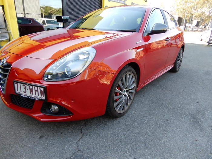 2015 Alfa Romeo Giulietta Distinctive Series 1 Alfa Red