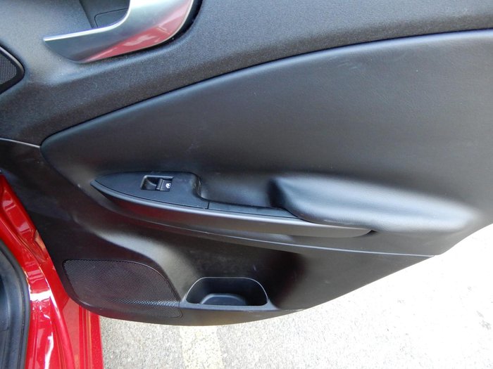 2015 Alfa Romeo Giulietta Distinctive Series 1 Alfa Red