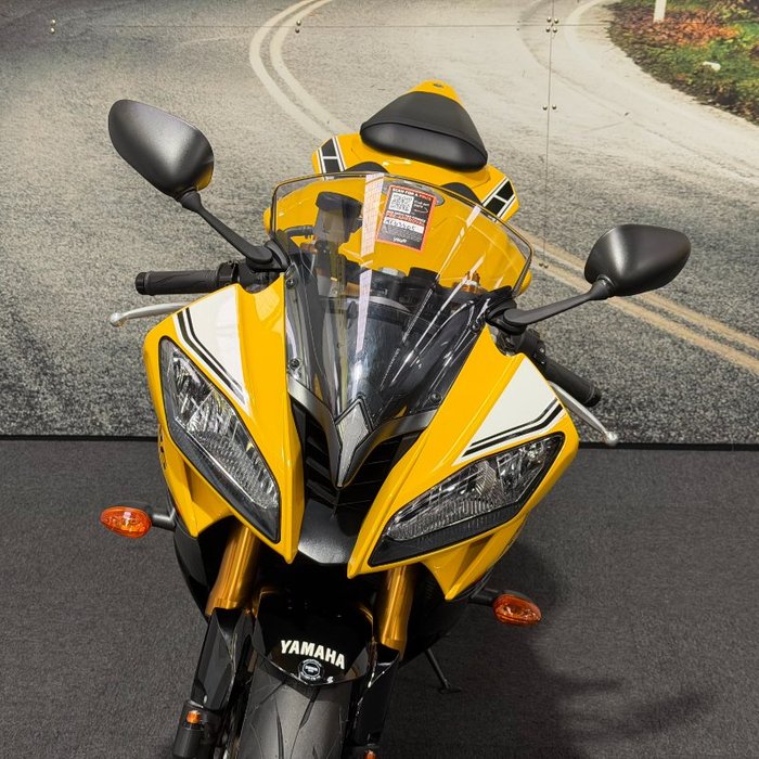 2015 Yamaha YZF-R6 Yellow