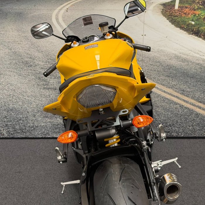 2015 Yamaha YZF-R6 Yellow