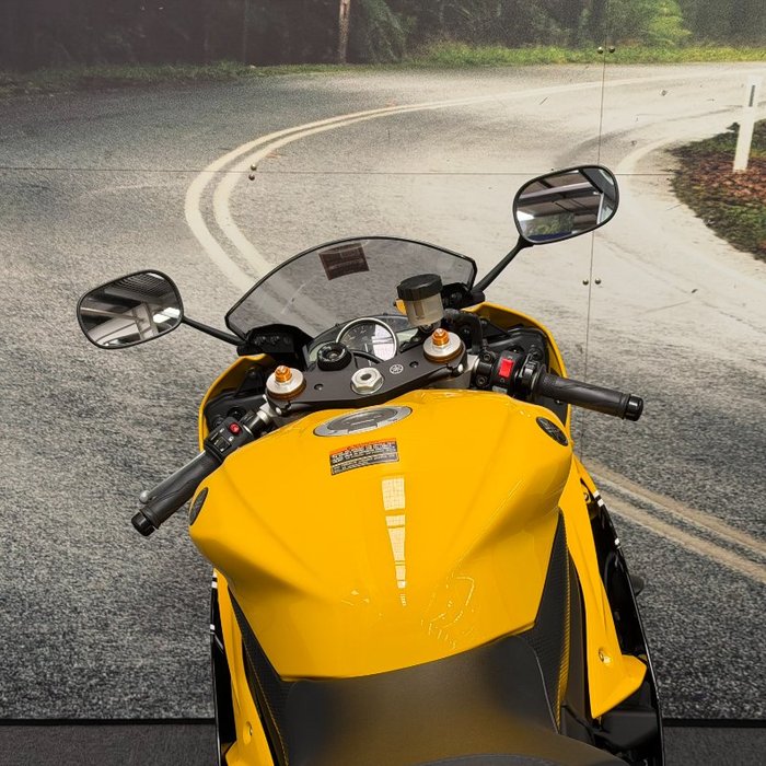 2015 Yamaha YZF-R6 Yellow