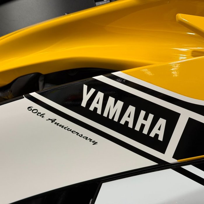 2015 Yamaha YZF-R6 Yellow